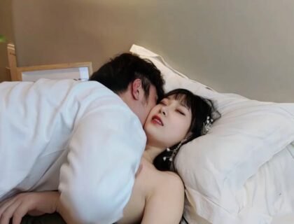 Rên rỉ với cô gái mới quen trong khách sạn suốt đêm dài